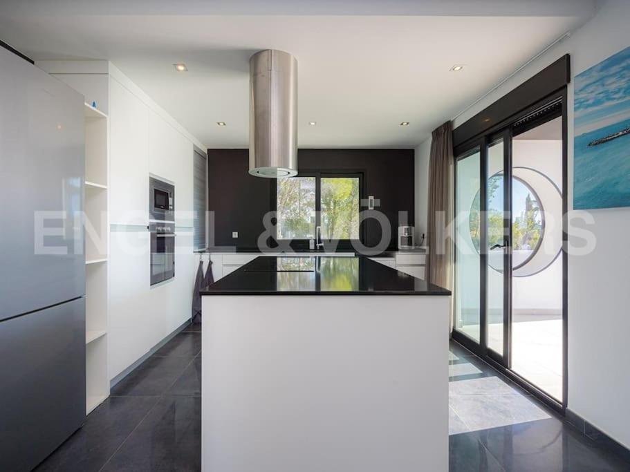 Villa In Finestrat Exterior photo